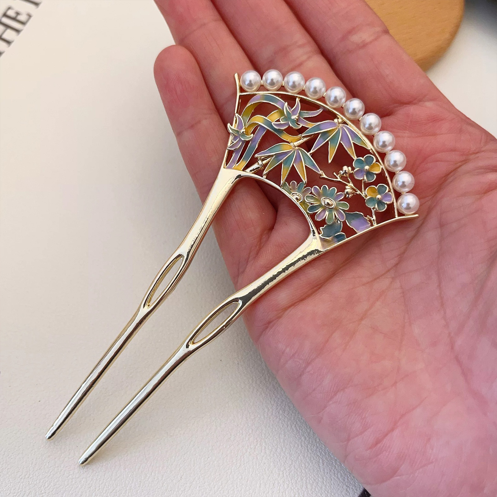Women Fashion Hair Style - New Chinese Style Metal Hair Pin